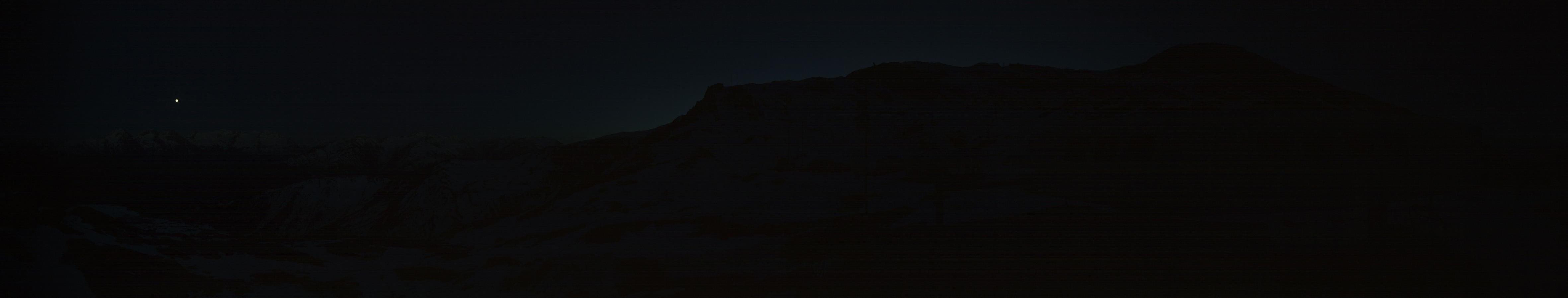 Webcam SkiArena - Andermatt Sedrun: Mittelstation Gendusas, Disentis