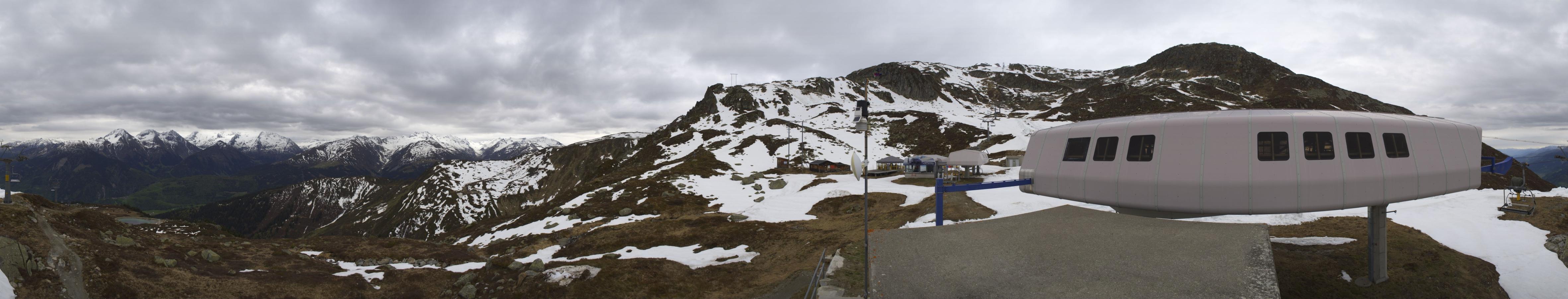 Webcam SkiArena - Andermatt Sedrun: Mittelstation Gendusas, Disentis