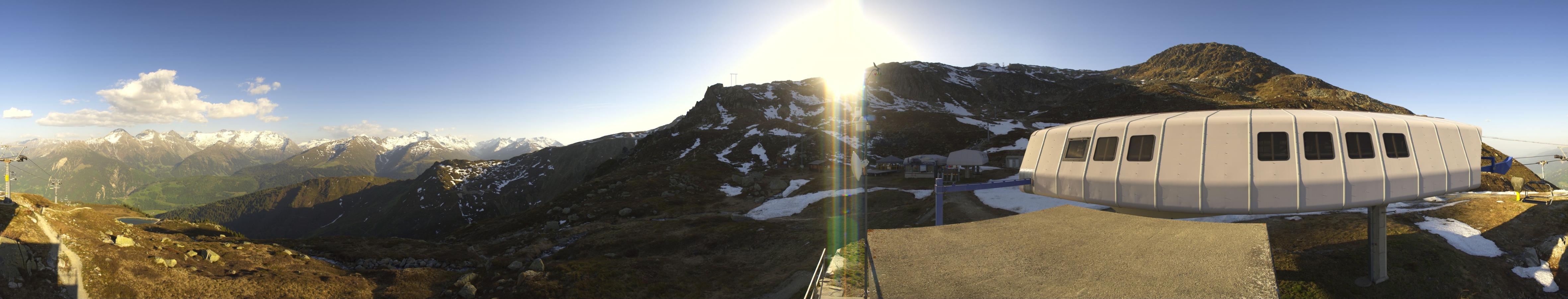 Webcam SkiArena - Andermatt Sedrun: Mittelstation Gendusas, Disentis