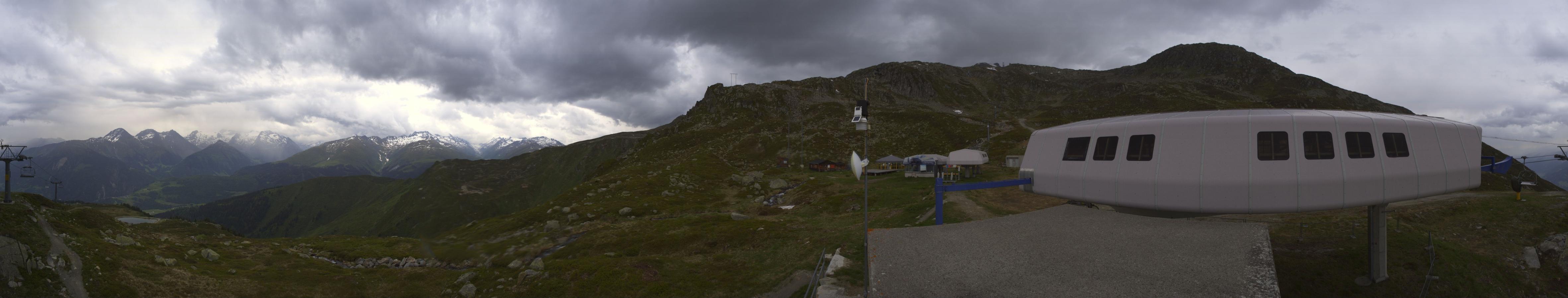 Webcam SkiArena - Andermatt Sedrun: Mittelstation Gendusas, Disentis