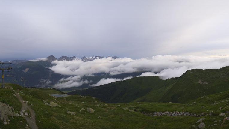 Webcam SkiArena - Andermatt Sedrun: Mittelstation Gendusas, Disentis