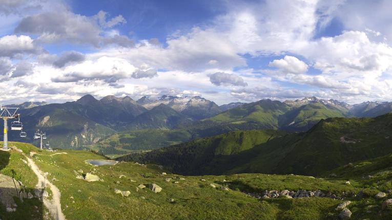 Webcam SkiArena - Andermatt Sedrun: Mittelstation Gendusas, Disentis