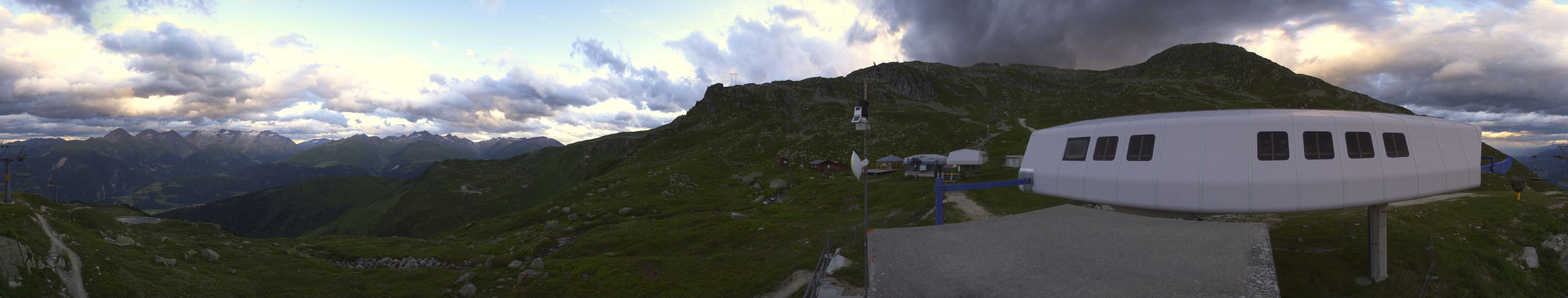 Webcam SkiArena - Andermatt Sedrun: Mittelstation Gendusas, Disentis