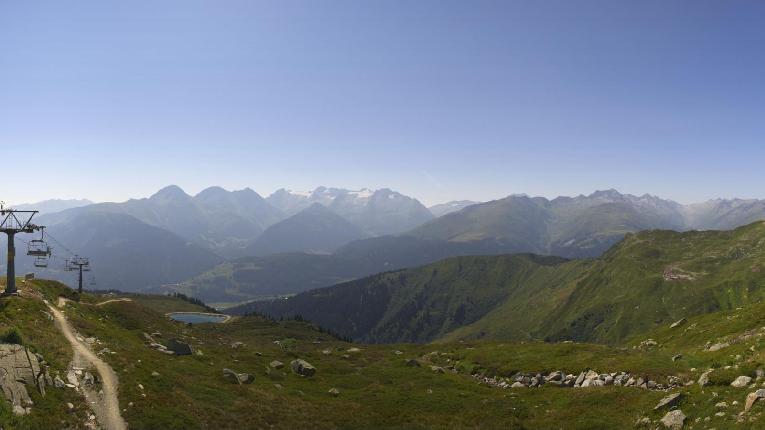 Webcam SkiArena - Andermatt Sedrun: Mittelstation Gendusas, Disentis