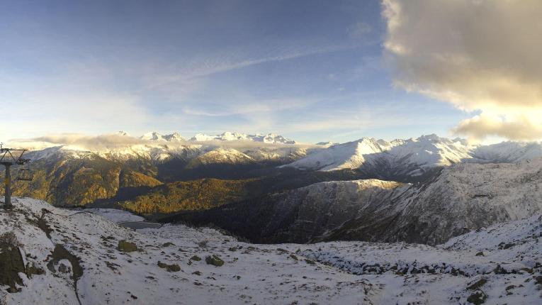 Webcam SkiArena - Andermatt Sedrun: Mittelstation Gendusas, Disentis