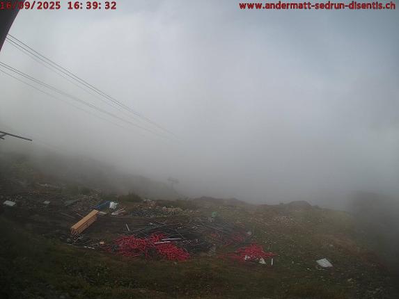 Webcam SkiArena - Andermatt Sedrun: Mittelstation Gurschen, Andermatt