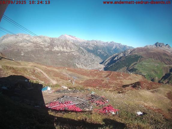 Webcam SkiArena - Andermatt Sedrun: Mittelstation Gurschen, Andermatt
