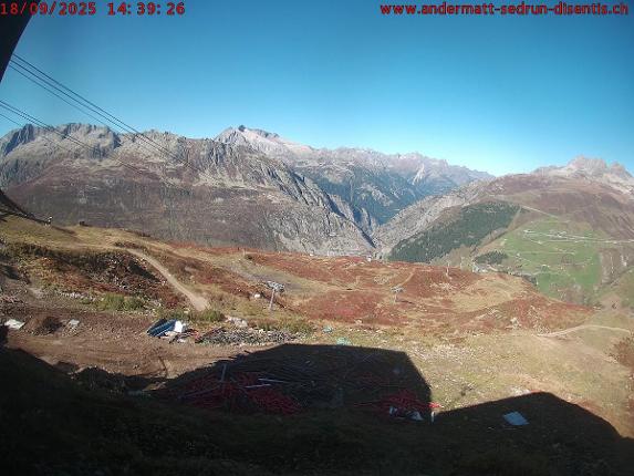 Webcam SkiArena - Andermatt Sedrun: Mittelstation Gurschen, Andermatt