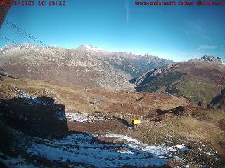 SkiArena - Andermatt Sedrun: Mittelstation Gurschen, Andermatt (skiarena.ch)