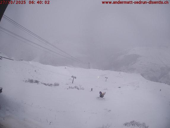 Webcam SkiArena - Andermatt Sedrun: Mittelstation Gurschen, Andermatt