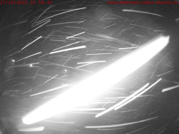 Webcam SkiArena - Andermatt Sedrun: Mittelstation Gurschen, Andermatt