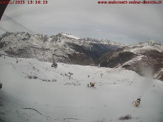 SkiArena - Andermatt Sedrun: Mittelstation Gurschen, Andermatt (skiarena.ch)