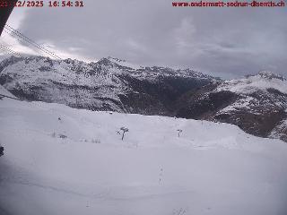 SkiArena - Andermatt Sedrun: Mittelstation Gurschen, Andermatt (skiarena.ch)