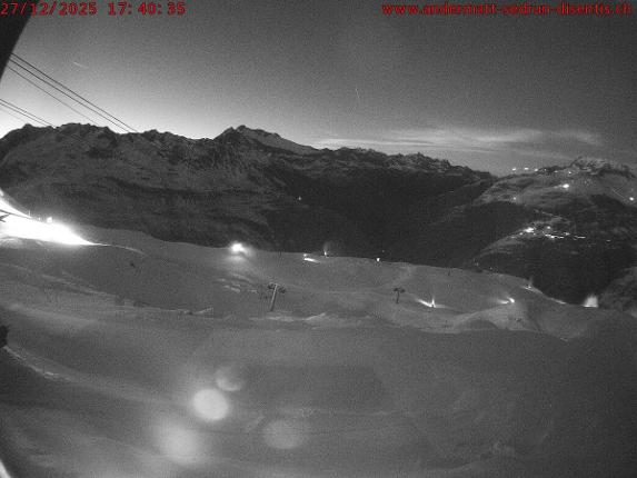 Webcam SkiArena - Andermatt Sedrun: Mittelstation Gurschen, Andermatt