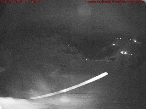 Webcam SkiArena - Andermatt Sedrun: Mittelstation Gurschen, Andermatt