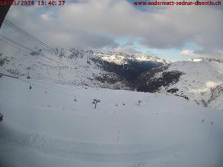 SkiArena - Andermatt Sedrun: Mittelstation Gurschen, Andermatt (skiarena.ch)