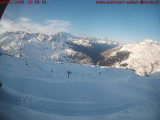 SkiArena - Andermatt Sedrun: Mittelstation Gurschen, Andermatt (skiarena.ch)
