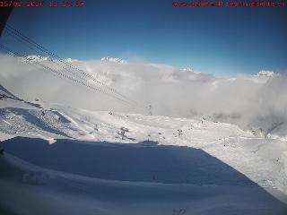 SkiArena - Andermatt Sedrun webcam