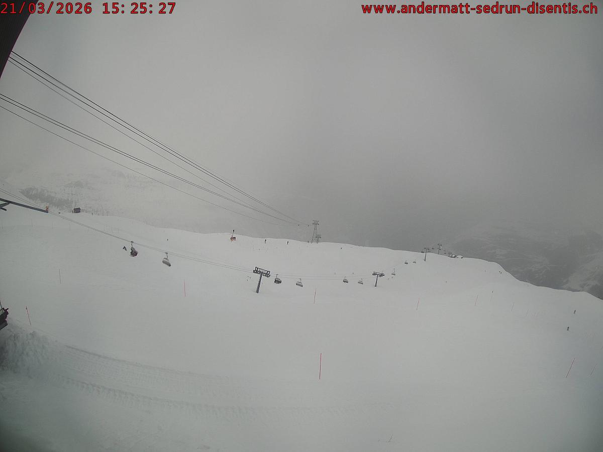 Webcam SkiArena - Andermatt Sedrun: Mittelstation Gurschen, Andermatt