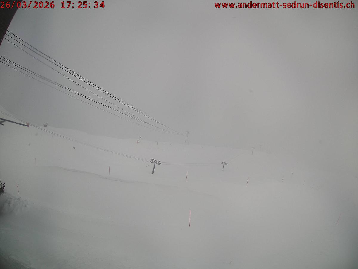 Webcam SkiArena - Andermatt Sedrun: Mittelstation Gurschen, Andermatt