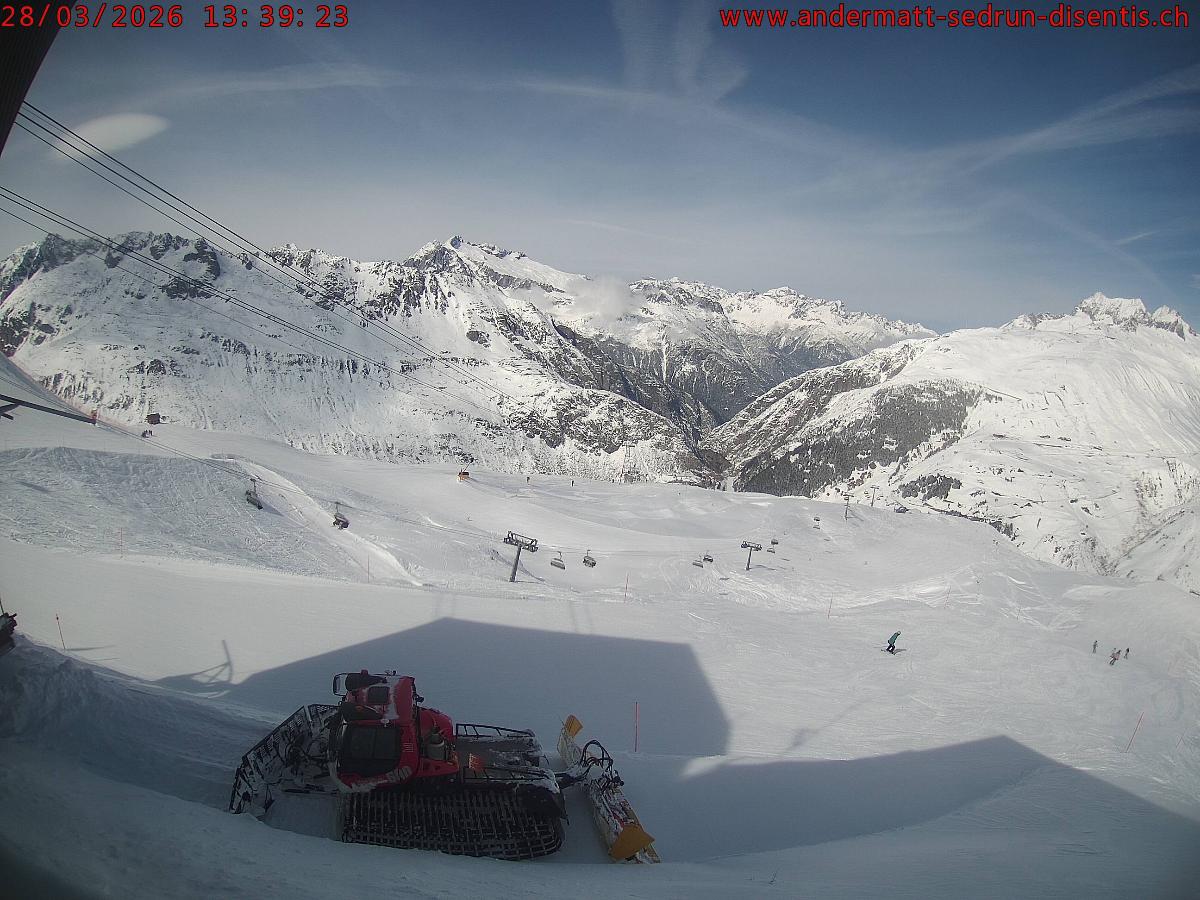 Webcam SkiArena - Andermatt Sedrun: Mittelstation Gurschen, Andermatt