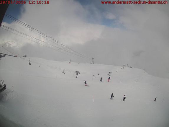 Webcam SkiArena - Andermatt Sedrun: Mittelstation Gurschen, Andermatt