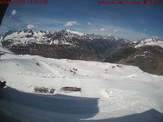 SkiArena - Andermatt Sedrun: Mittelstation Gurschen, Andermatt (skiarena.ch)