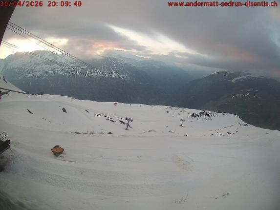Webcam SkiArena - Andermatt Sedrun: Mittelstation Gurschen, Andermatt