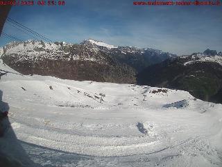 SkiArena - Andermatt Sedrun: Mittelstation Gurschen, Andermatt (skiarena.ch)