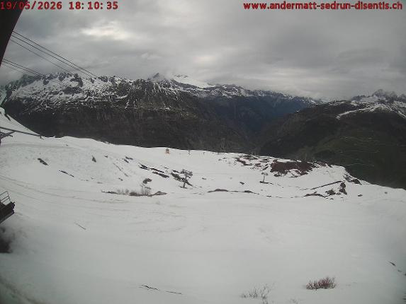 Webcam SkiArena - Andermatt Sedrun: Mittelstation Gurschen, Andermatt