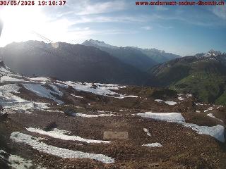 SkiArena - Andermatt Sedrun: Mittelstation Gurschen, Andermatt (skiarena.ch)