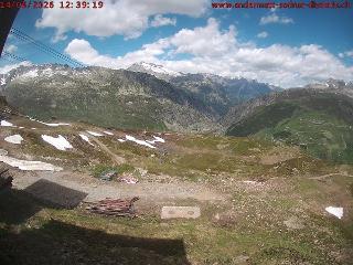 SkiArena - Andermatt Sedrun: Mittelstation Gurschen, Andermatt (skiarena.ch)