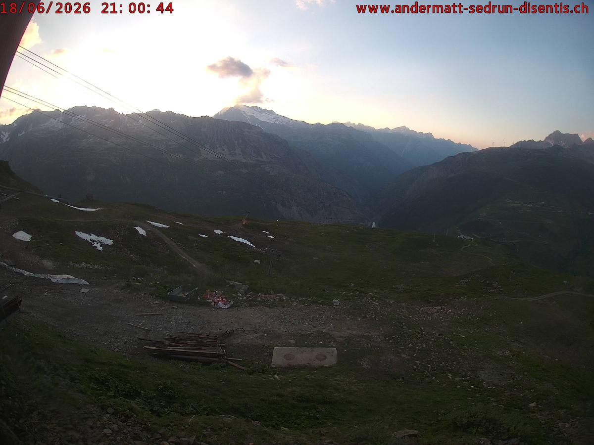 Webcam SkiArena - Andermatt Sedrun: Mittelstation Gurschen, Andermatt