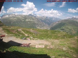 SkiArena - Andermatt Sedrun: Mittelstation Gurschen, Andermatt (skiarena.ch)