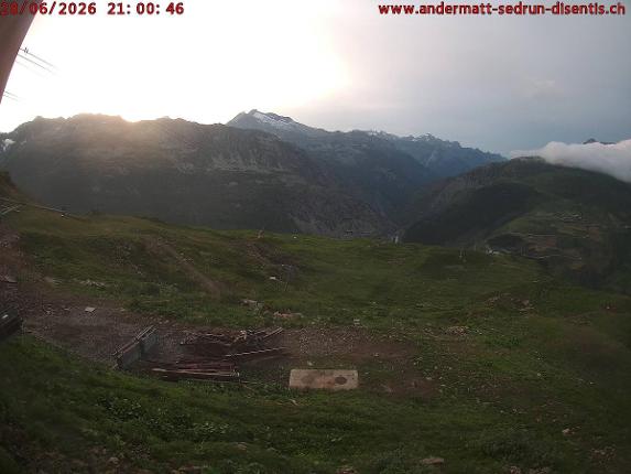 Webcam SkiArena - Andermatt Sedrun: Mittelstation Gurschen, Andermatt