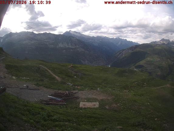 Webcam SkiArena - Andermatt Sedrun: Mittelstation Gurschen, Andermatt