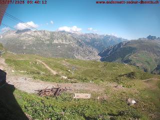 SkiArena - Andermatt Sedrun: Mittelstation Gurschen, Andermatt (skiarena.ch)