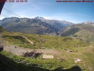 SkiArena - Andermatt Sedrun: Mittelstation Gurschen, Andermatt (skiarena.ch)