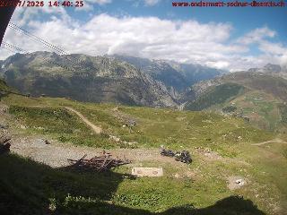 SkiArena - Andermatt Sedrun: Mittelstation Gurschen, Andermatt (skiarena.ch)