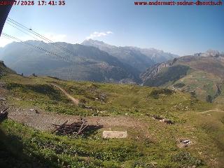 SkiArena - Andermatt Sedrun: Mittelstation Gurschen, Andermatt (skiarena.ch)