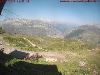 SkiArena - Andermatt Sedrun: Mittelstation Gurschen, Andermatt (skiarena.ch)
