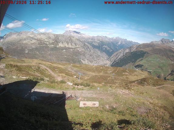 Webcam SkiArena - Andermatt Sedrun: Mittelstation Gurschen, Andermatt