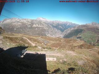 SkiArena - Andermatt Sedrun: Mittelstation Gurschen, Andermatt (skiarena.ch)
