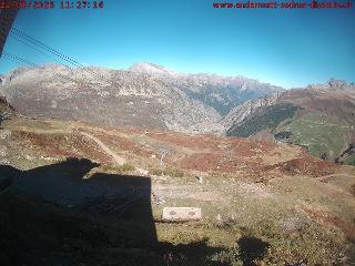 SkiArena - Andermatt Sedrun: Mittelstation Gurschen, Andermatt (skiarena.ch)