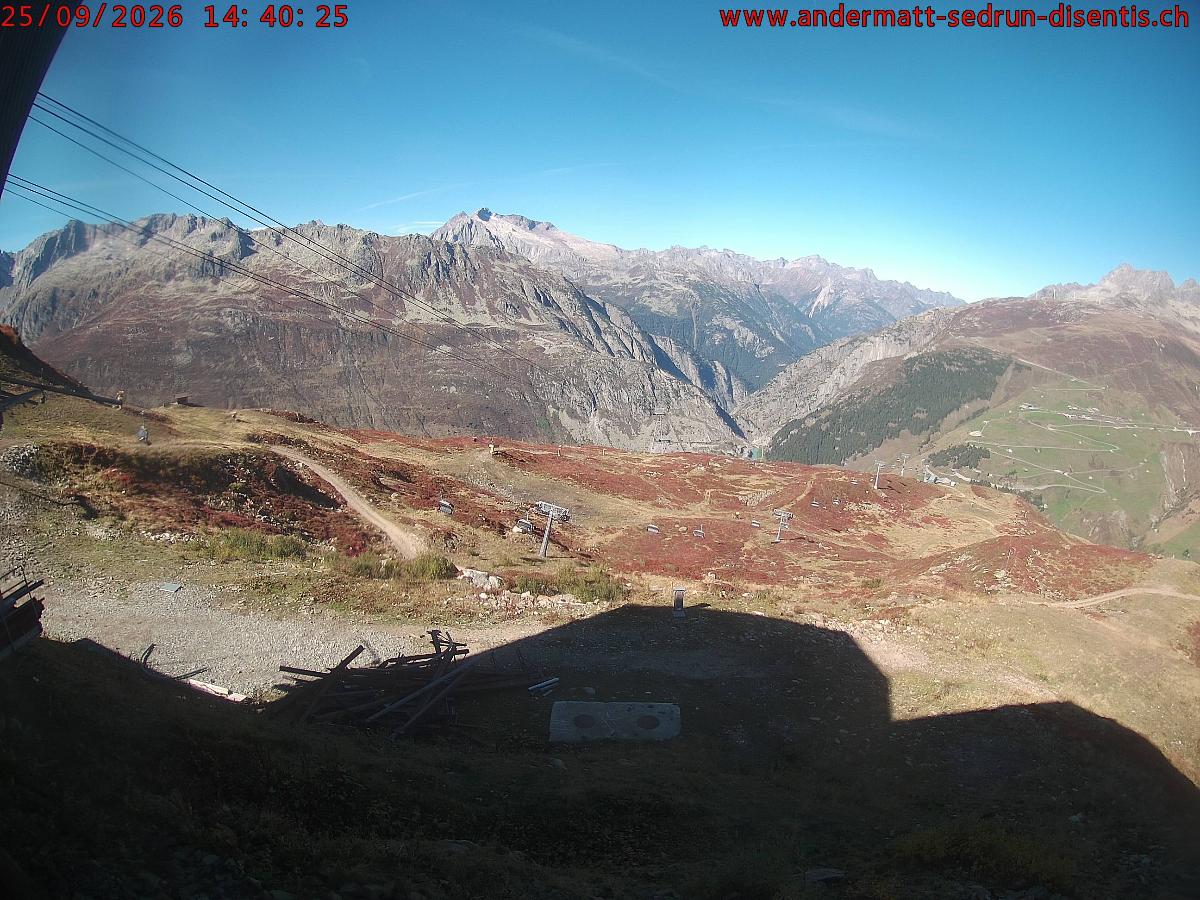Webcam SkiArena - Andermatt Sedrun: Mittelstation Gurschen, Andermatt