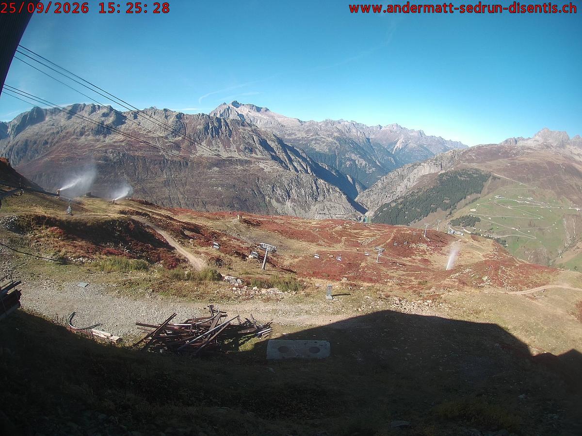 Webcam SkiArena - Andermatt Sedrun: Mittelstation Gurschen, Andermatt