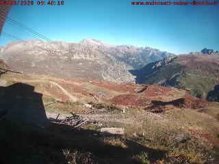 SkiArena - Andermatt Sedrun: Mittelstation Gurschen, Andermatt (skiarena.ch)