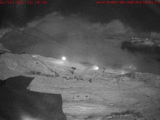 SkiArena - Andermatt Sedrun: Mittelstation Gurschen, Andermatt (skiarena.ch)
