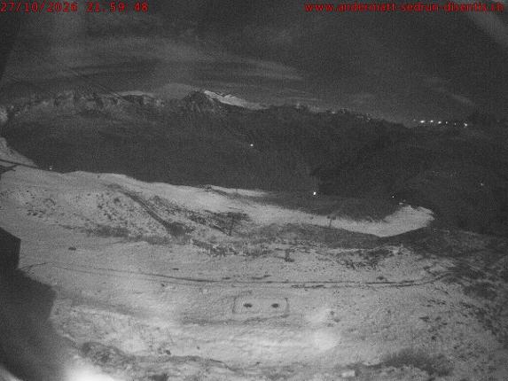 Webcam SkiArena - Andermatt Sedrun: Mittelstation Gurschen, Andermatt