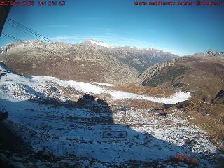 SkiArena - Andermatt Sedrun: Mittelstation Gurschen, Andermatt (skiarena.ch)